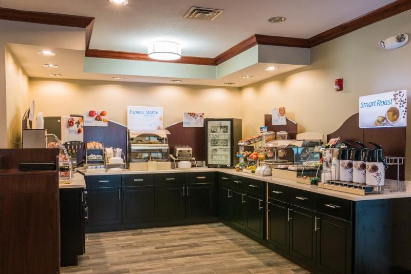 Holiday Inn Express Jackson By Ihg Exterior foto